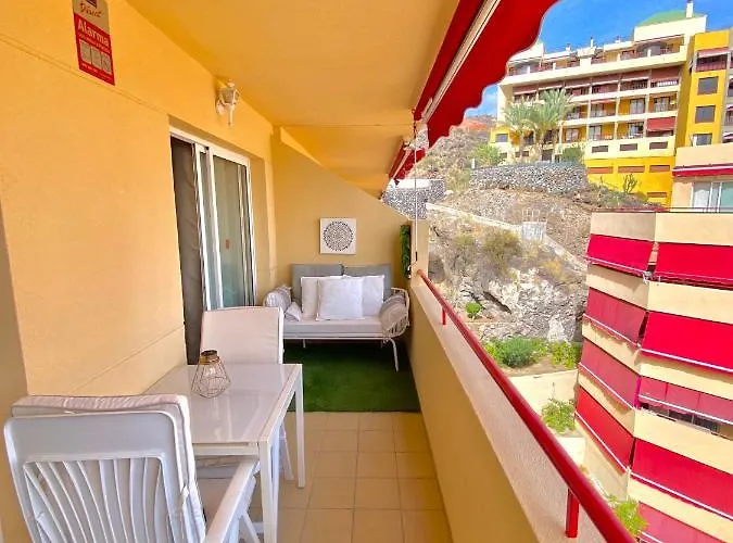 Bonito Cerca Del Mar Puerto de Santiago (Tenerife)